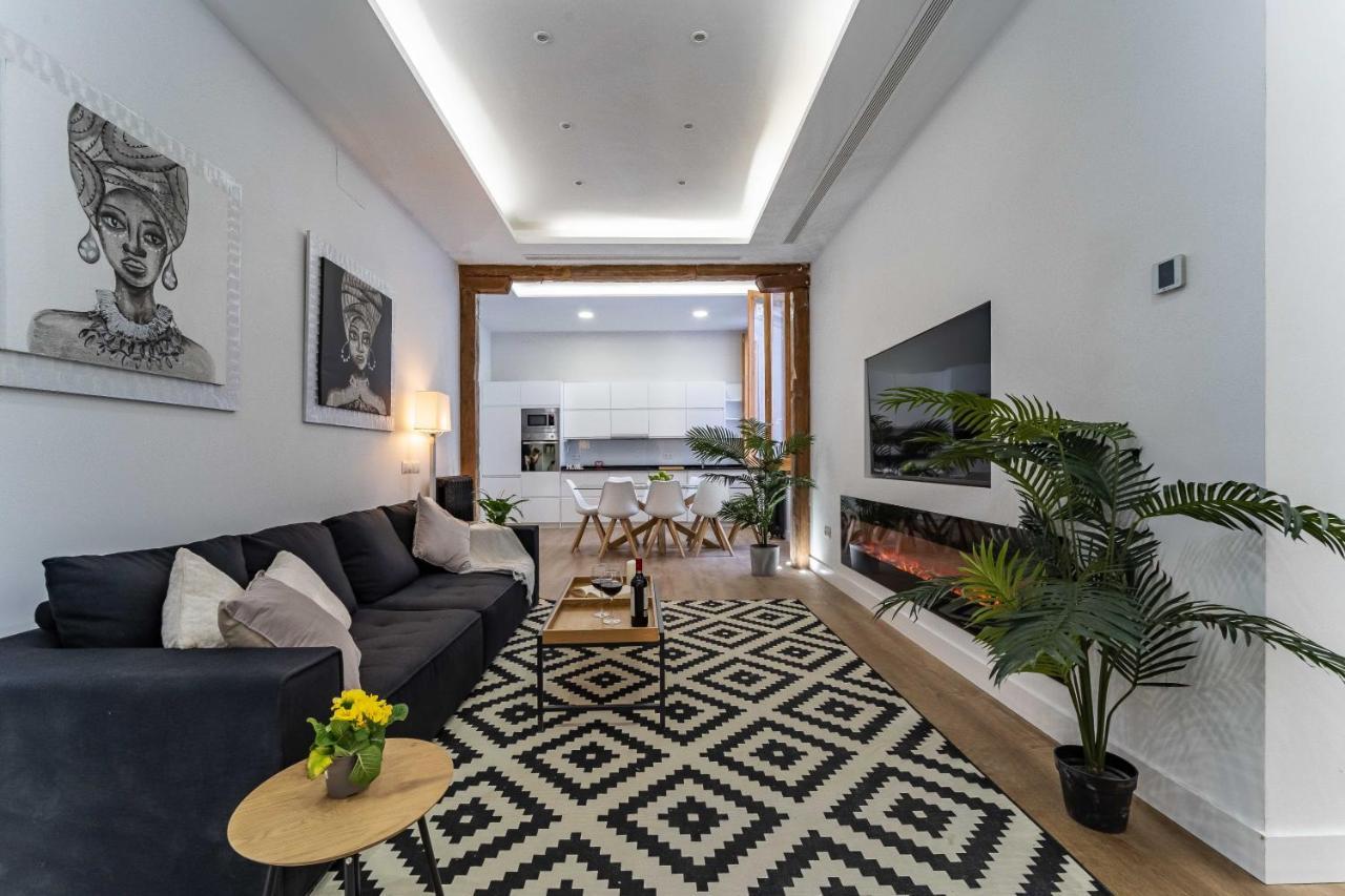 Exclusive Luxury Apartment In Central Madrid Buitenkant foto