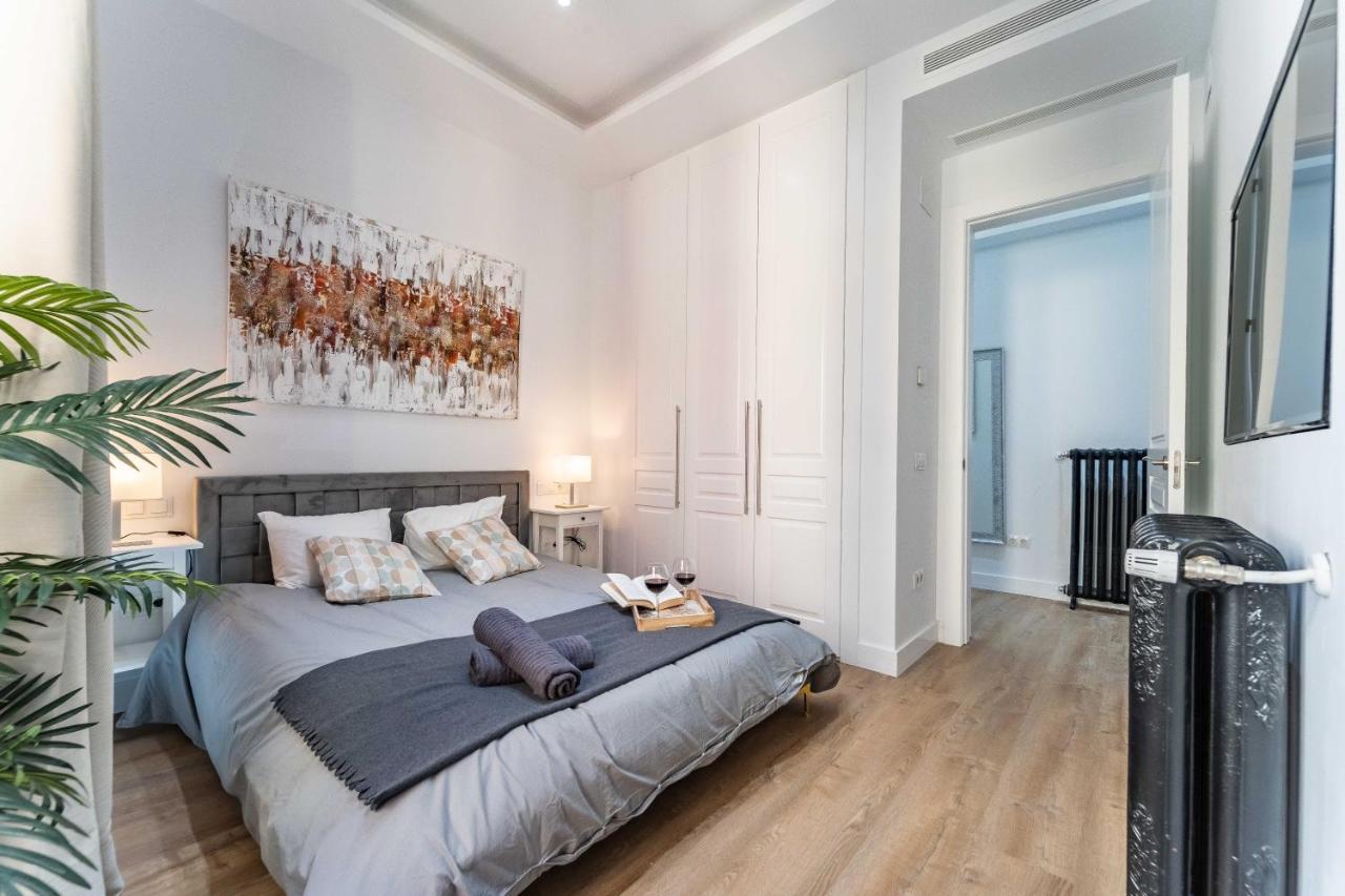 Exclusive Luxury Apartment In Central Madrid Buitenkant foto